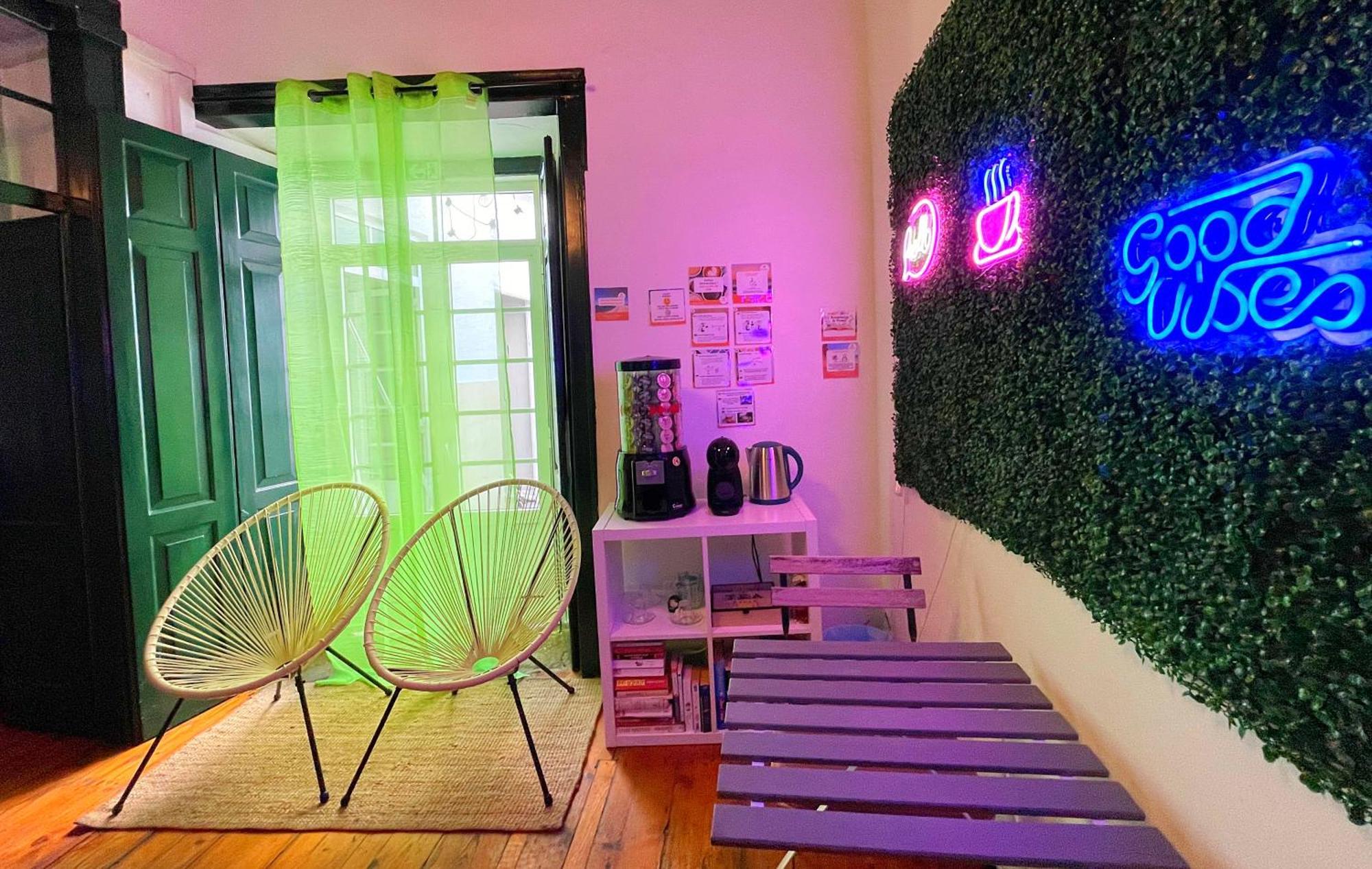 Algarve Hostel ฟารู ภายนอก รูปภาพ