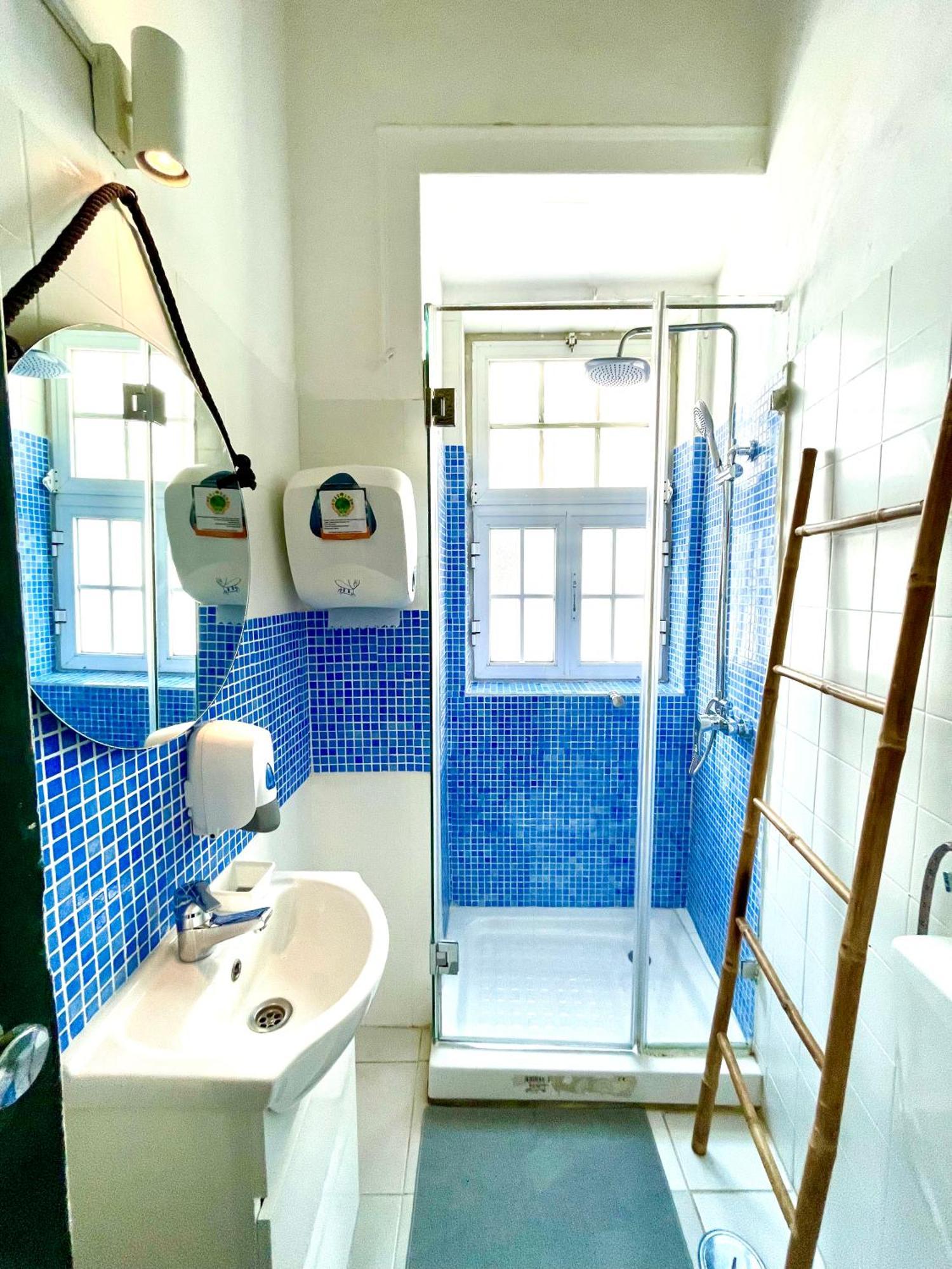Algarve Hostel ฟารู ภายนอก รูปภาพ