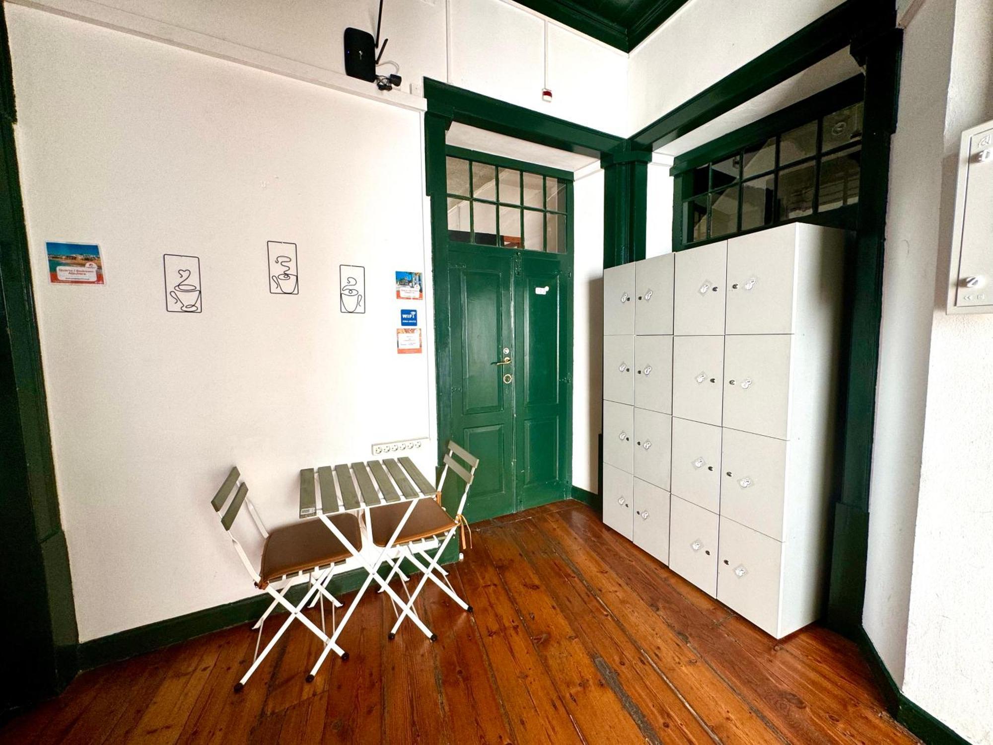 Algarve Hostel ฟารู ภายนอก รูปภาพ