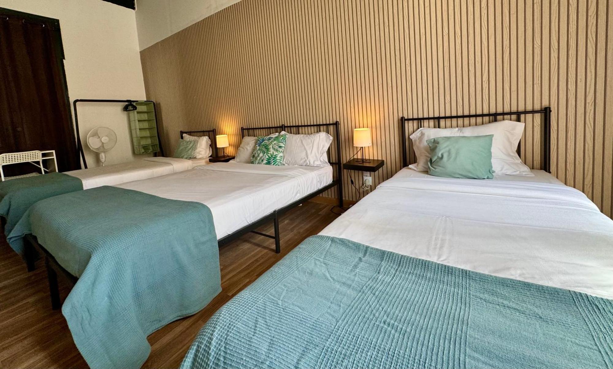 Algarve Hostel ฟารู ภายนอก รูปภาพ
